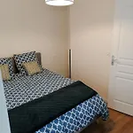 Des Roses - T2, 31m2, 1er Etage, Vue Jardin, 
