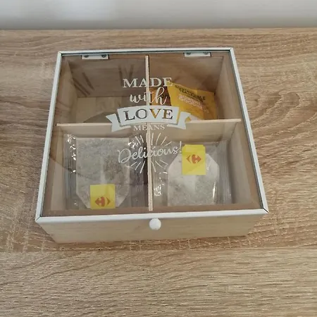 公寓 Des Roses - T2, 31m2, 1er Etage, Vue Jardin, 