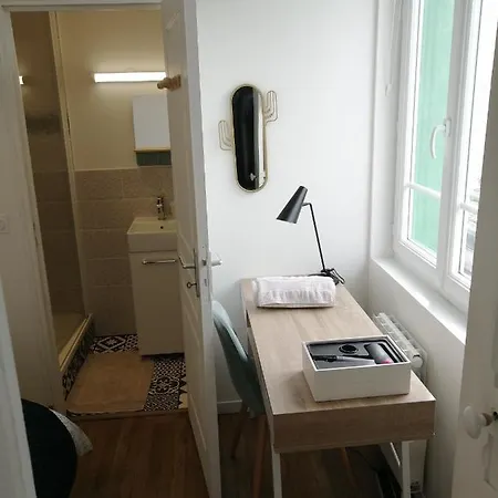 Appartement Des Roses T2, 31m2, 1er étage, Vue Jardin, Le Scandinave