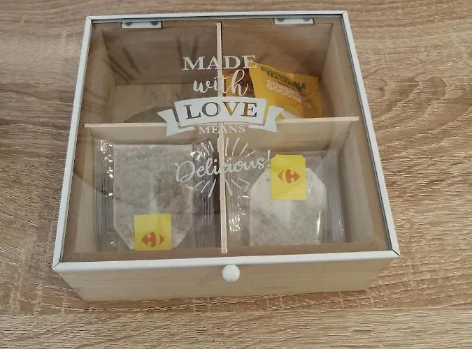 Апартаменты Des Roses - T2, 31m2, 1er Etage, Vue Jardin, 